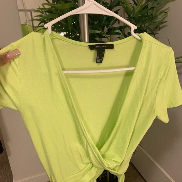 Forever 21 Cropped Tie Top - Picture 2 of 3